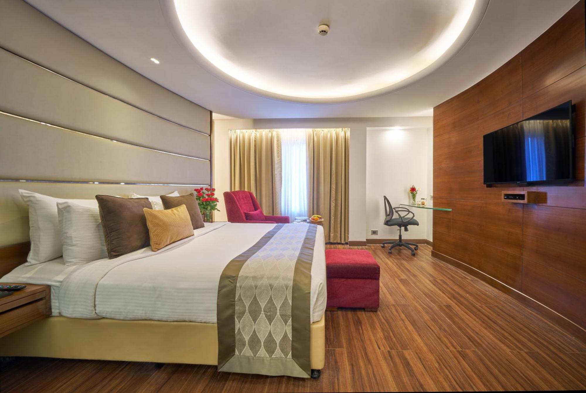 Hotel Hindusthan International, بوهفانيشفار المظهر الخارجي الصورة