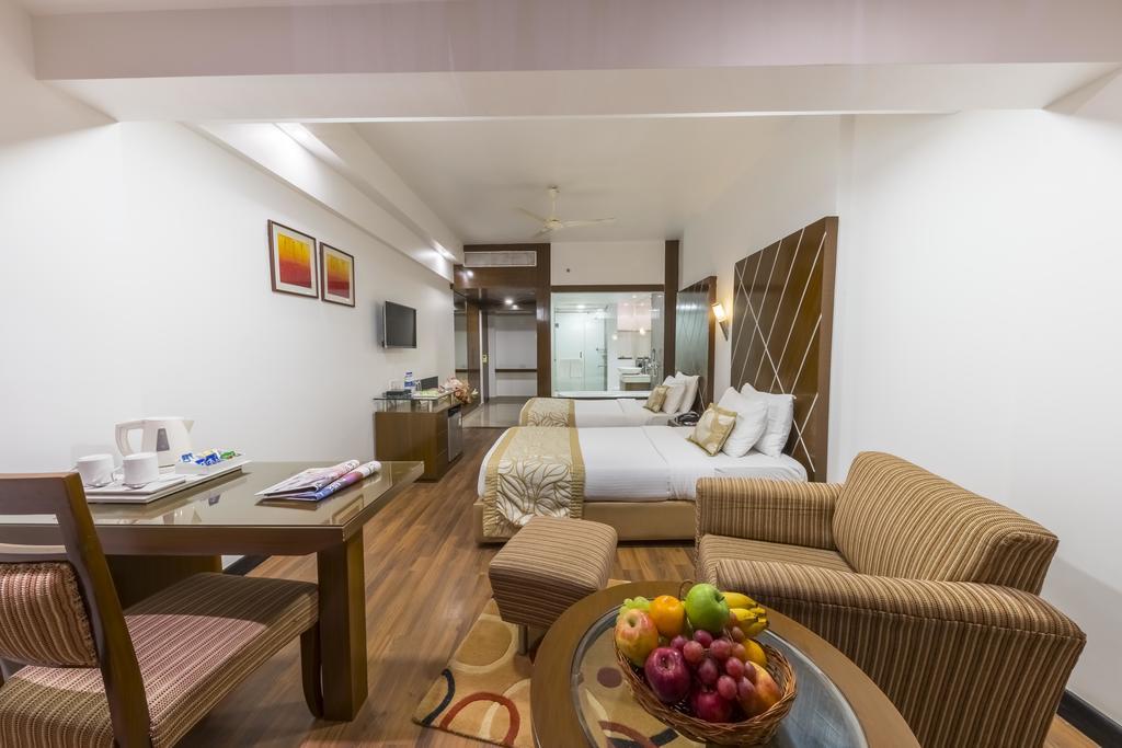 Hotel Hindusthan International, بوهفانيشفار المظهر الخارجي الصورة